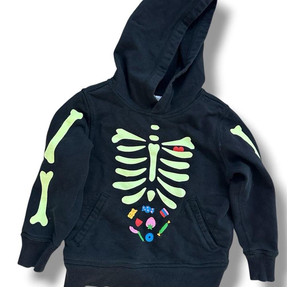 Hanna Andersson black hoodie with glow skeleton details 3T